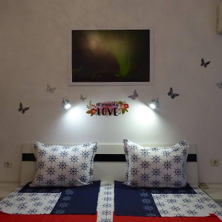 Apartament Holiday Burgaz Dış mekan fotoğraf